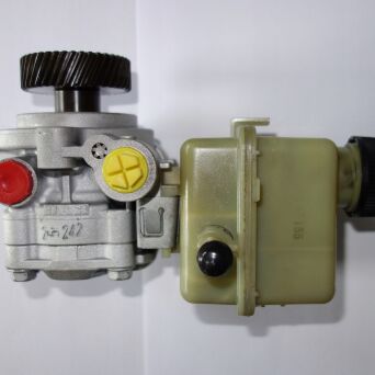 Pompe de direction assistée MAZDA GR3D32600