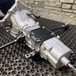 KOMPLETTES 5-GANG Synchronisiertes Getriebe Fiat 500 F L R N D  126 126P  