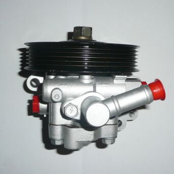 Pompe de direction assistée MAZDA L11832650C