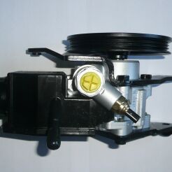 Power steering pump Toyota 4431005030