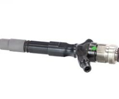 Injector DENSO DCRI107800 095000-7790 095000-7040 095000-6770 095000-7420 095000-7041 095000-7800 095000-7801 095000-7430 