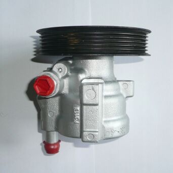 Pompe servosterzo RENAULT 8200223611‬