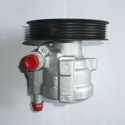 Pompe de direction assistée RENAULT 8200223611‬