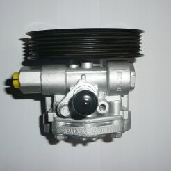 Pompe de direction assistée FIAT FREEMONT K05154355AA