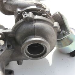 BOSCH Turbocharger Audi A3 04L253010K 04L253010KV