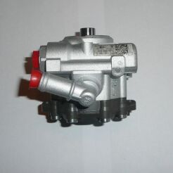 Power steering pump AUDI RS6 4F0145157