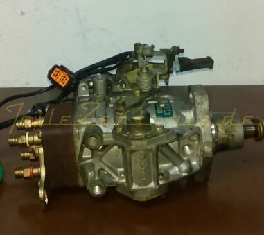 Einspritzpumpe ZEXEL 104645-0002 VE4/10F2150LNP2109