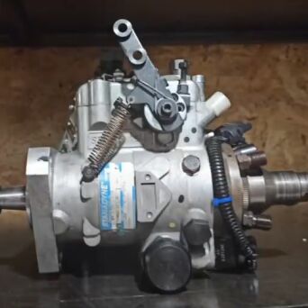 Einspritzpumpe STANADYNE DB2435-5860 DB24355860 RE519056